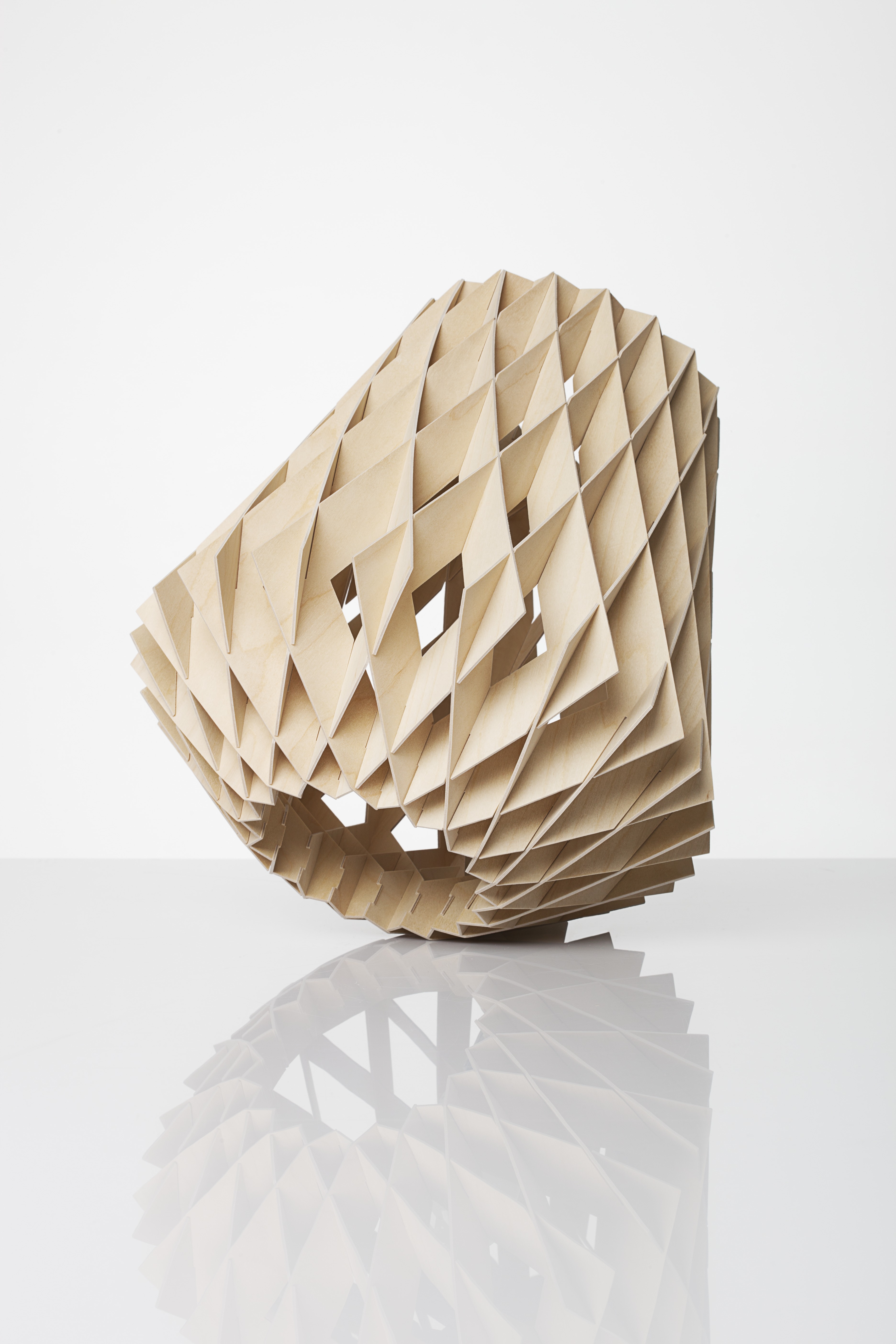 SIGNATURE 28 TABLE LAMP