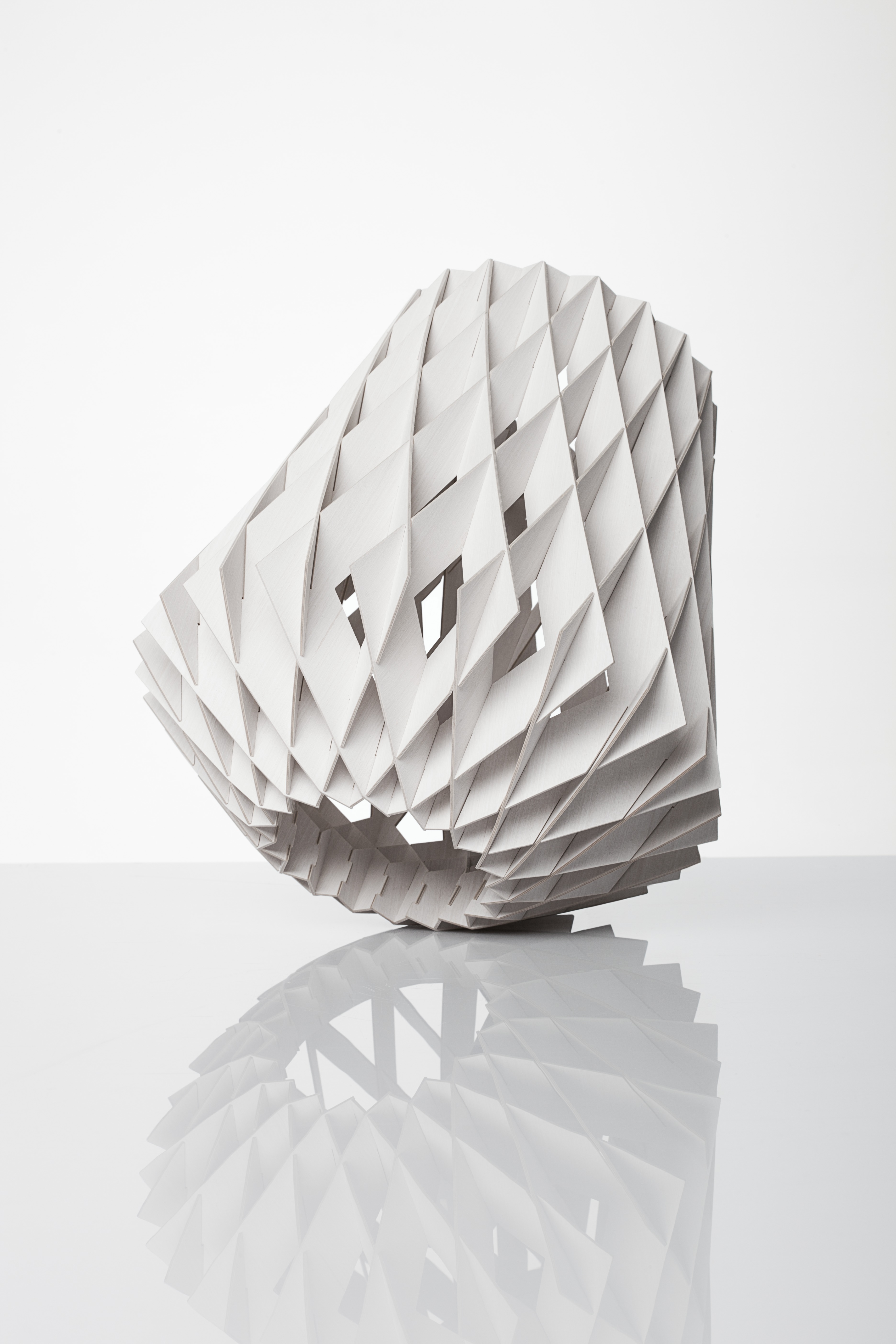 SIGNATURE 28 TABLE LAMP