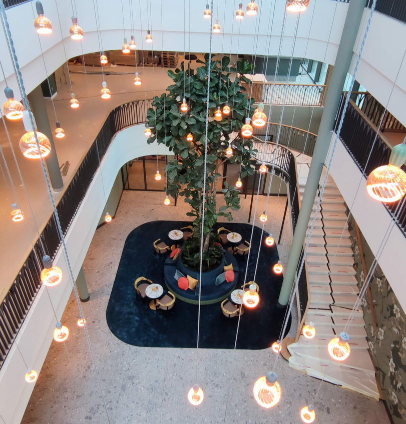 LED FLOATING TWISTED SMOKEY GREY